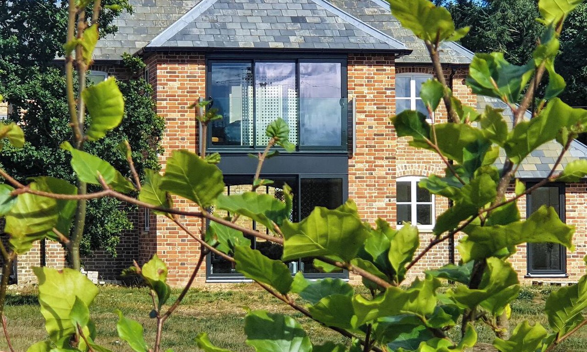 Martin Cottage | 1 bedroom accommodation in Fordingbridge, near Ringwood