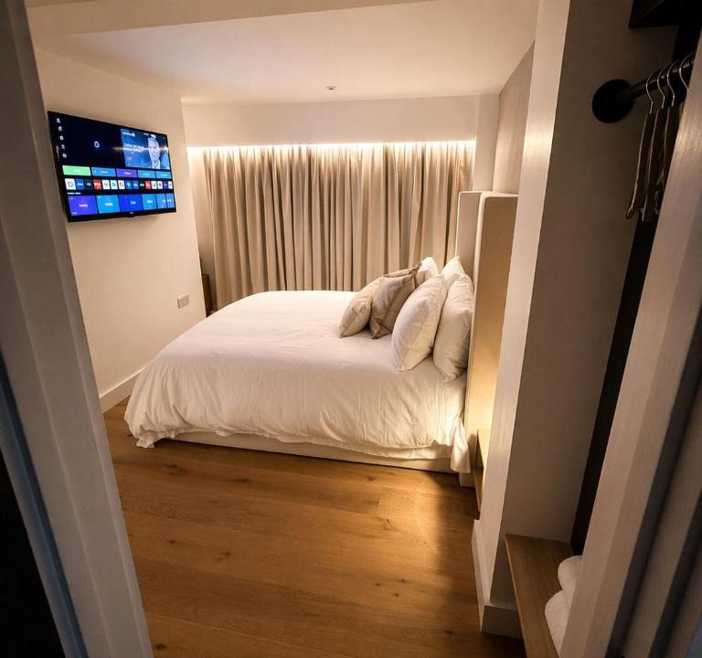 Cranleigh Apartment | 1 Bridge Rd