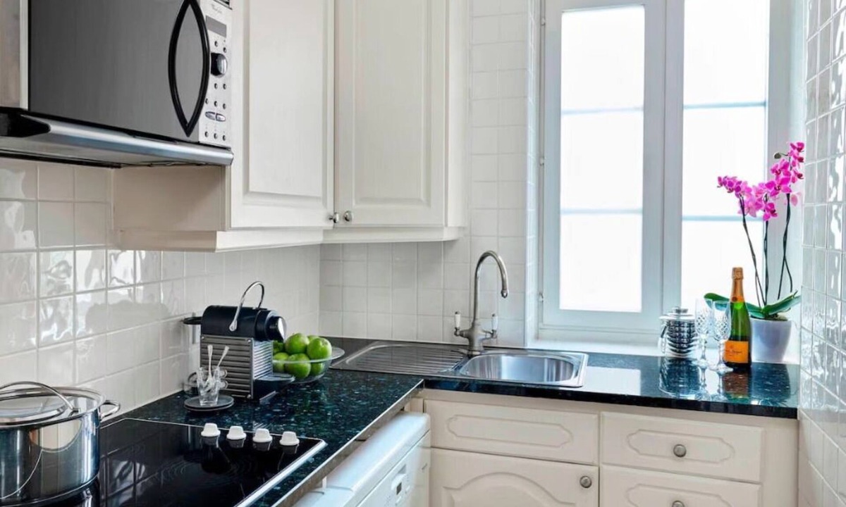 City of Westminster Condo | 1BR Suite Marriott London Mayfair