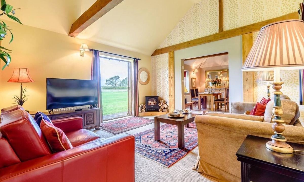 Bedford Cottage | 2 Bed in Bedford (oc-79558)