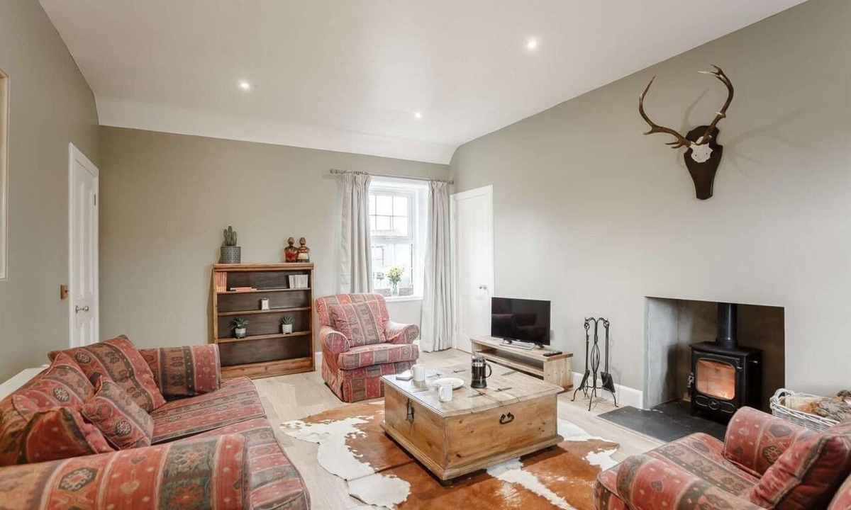 Ellemford Cottage | 2 Bed in Duns (oc-82759)