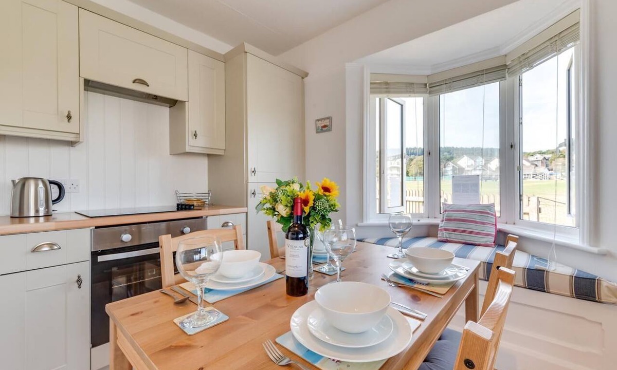 Sidmouth Apartment | 2 Bed in Sidmouth (oc-mbmar)