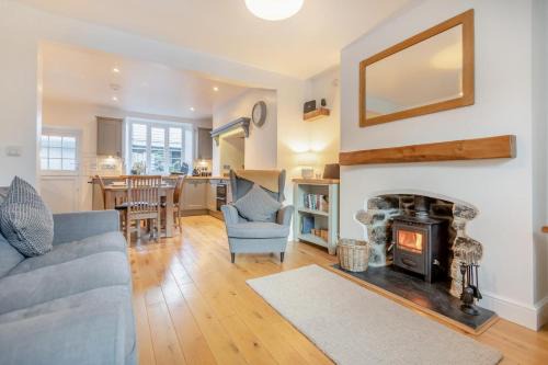 Sticklepath House | 2 Bed in Sticklepath oc-l33312