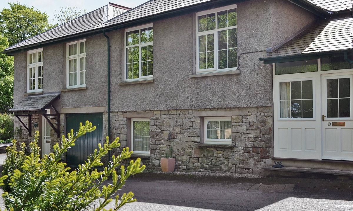 Meathop Cottage | 2 bedroom accommodation in Meathop, near Grange-over-Sands