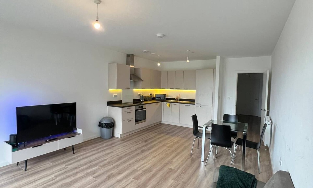 Wembley Central Apartment | 2 Bedroom Wembley