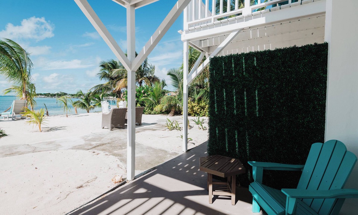 Great Guana Cay Hotel | #2 - Guana Beach Inn @sunset beach, Guana Cay