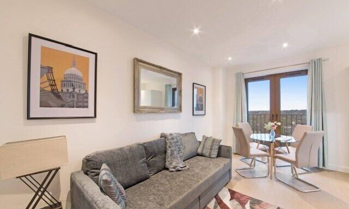 St Albans Apartment | *2Bed |Perfect for Contractors/Families, 6 Guests