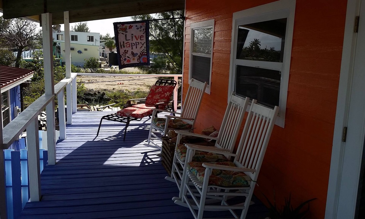 Port Royal House | 3/3 sleeps 7 or add 2 extra rooms to sleep 11 with dockage