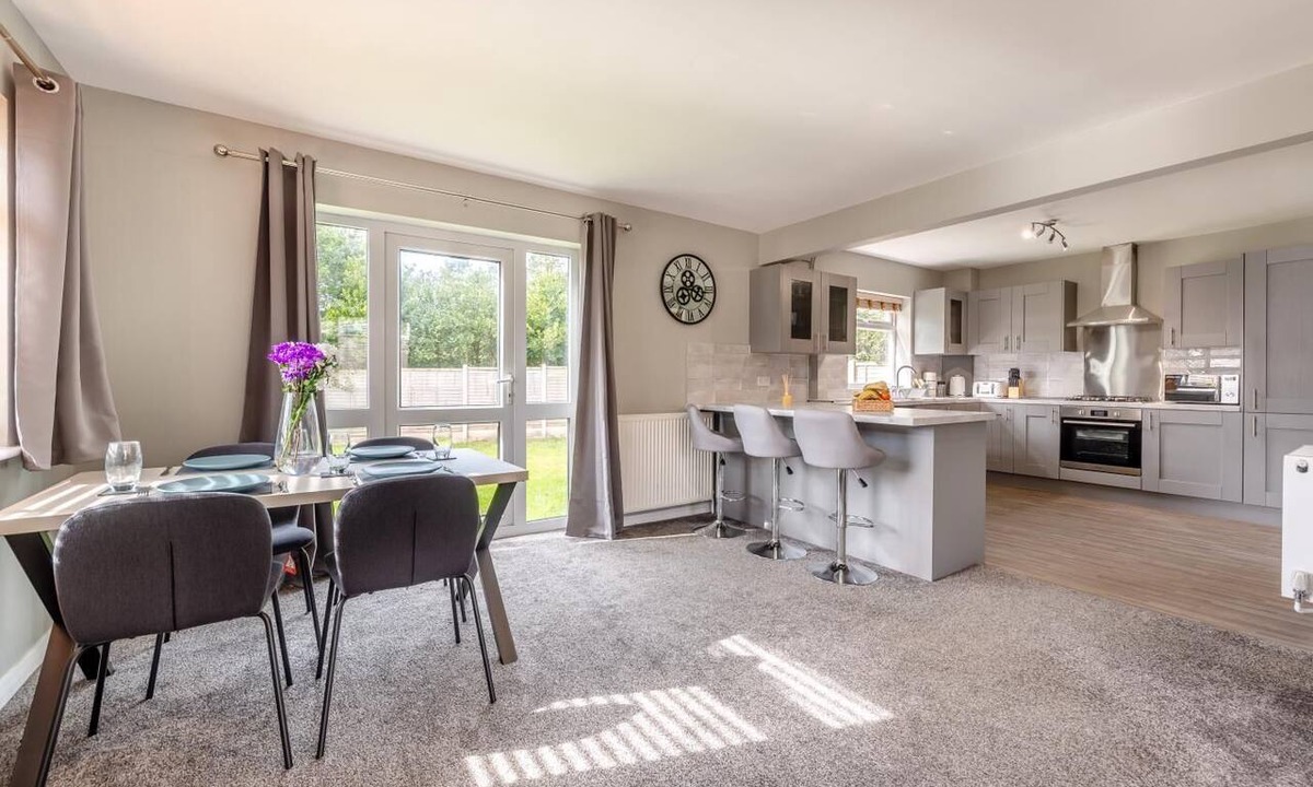 Holestone Moor Cottage | 3 Bed in Matlock Moor (oc-m36349)