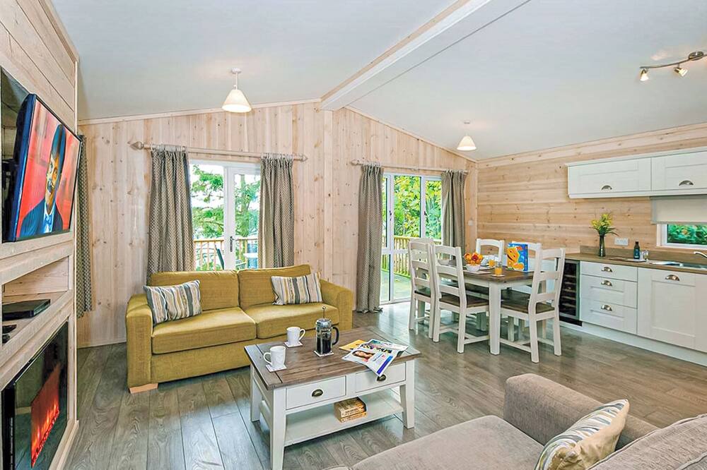 Low Catton Ski Chalet | 3 bedroom accommodation in Welburn