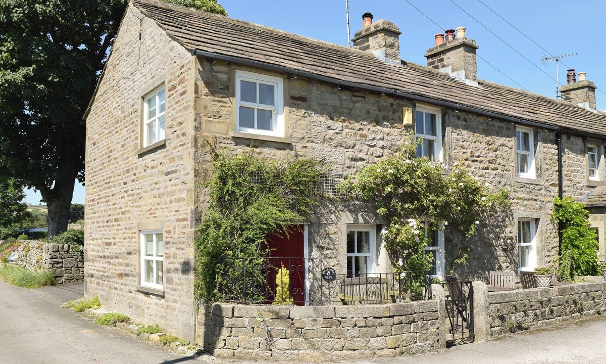 Hebden Cottage | 3 bedroom accommodation in Hebden, near Grassington