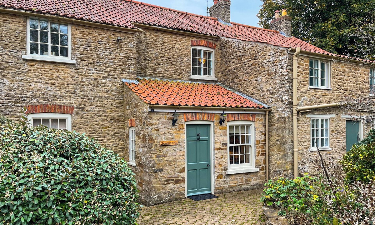 Terrington Cottage | 4 bedroom accommodation in Terrington