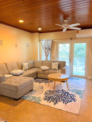 Gambier Villa | 4 story Ocean Villa