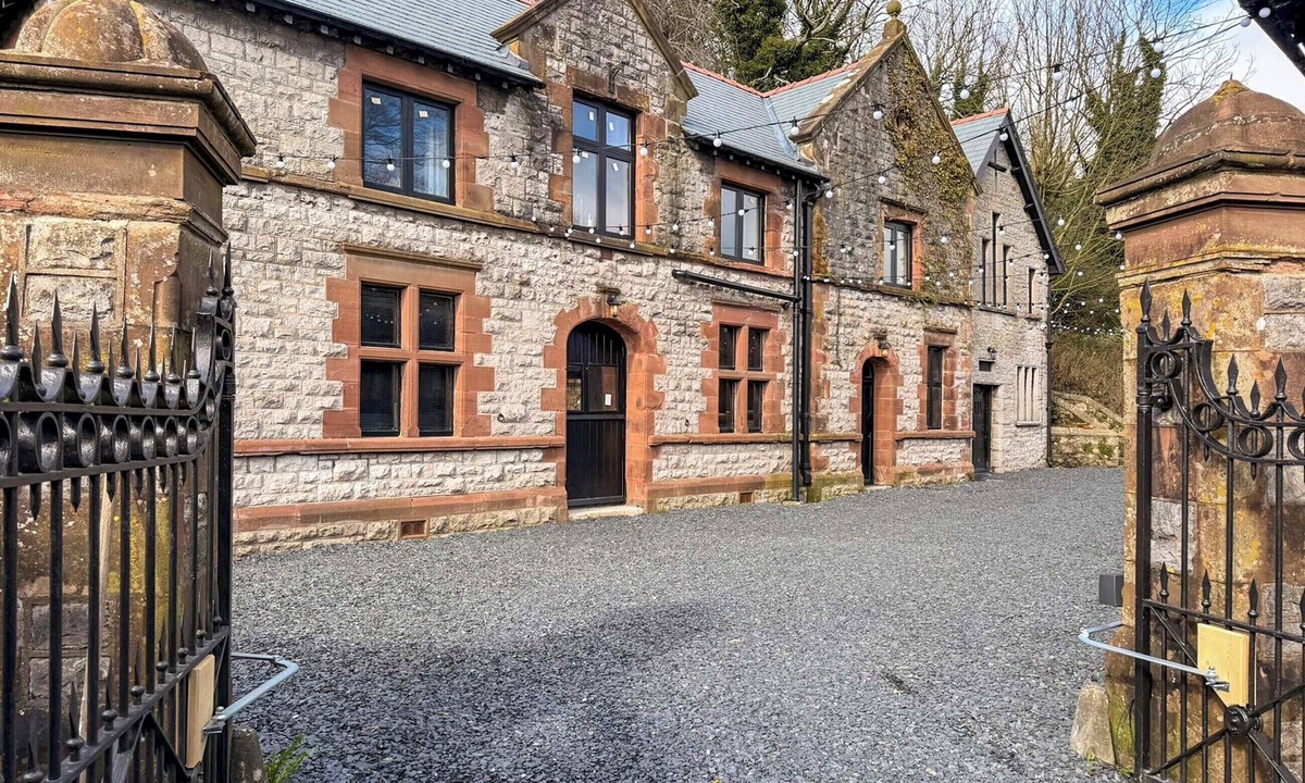 Urswick Cottage | 5 bedroom accommodation in Great Urswick