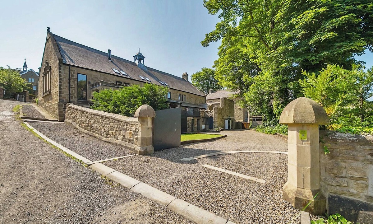 Shotley Bridge Cottage | 5 bedroom accommodation in Shotley bridge near consett