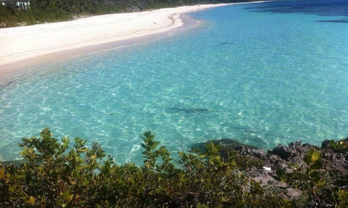 Port Howe Villa | 9 Acres of Pure Bahamas