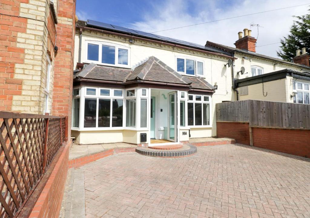Harvington House | Air-Con Cosy Cottage in Harvington