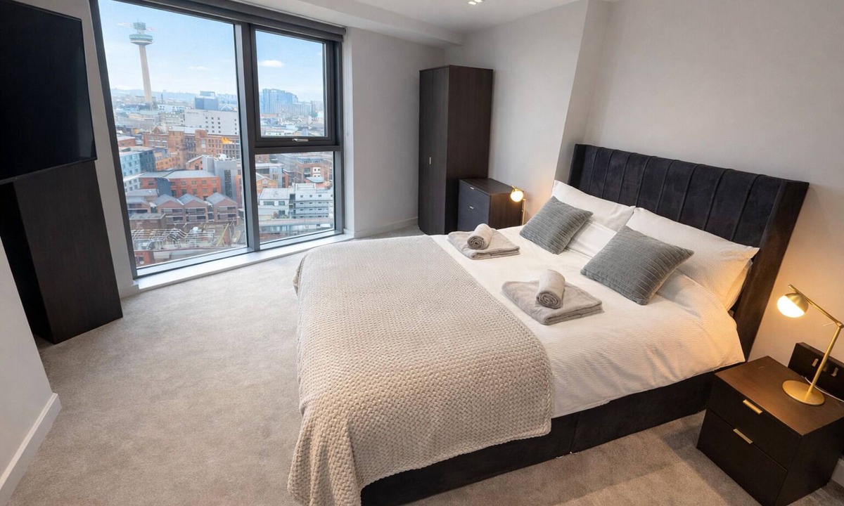 Chinatown Apartment | Albert Dock Luxury Penthouse – Walk to Liverpool ONE