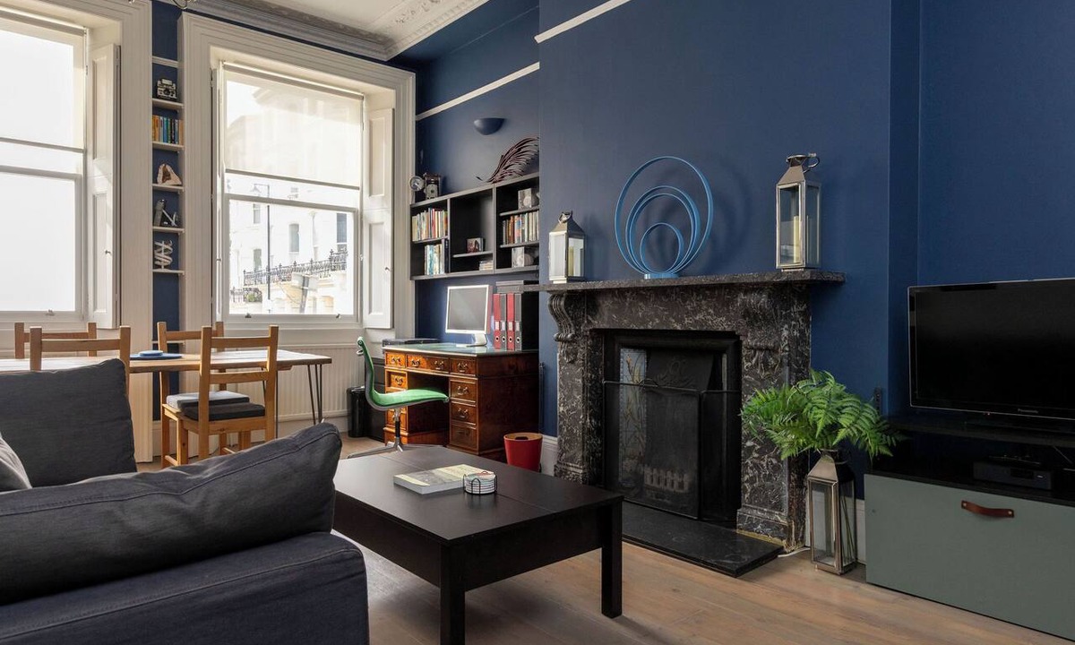 Kemptown Apartment | An elegant 2 bedroom flat 2 minutes from Kemptown beach