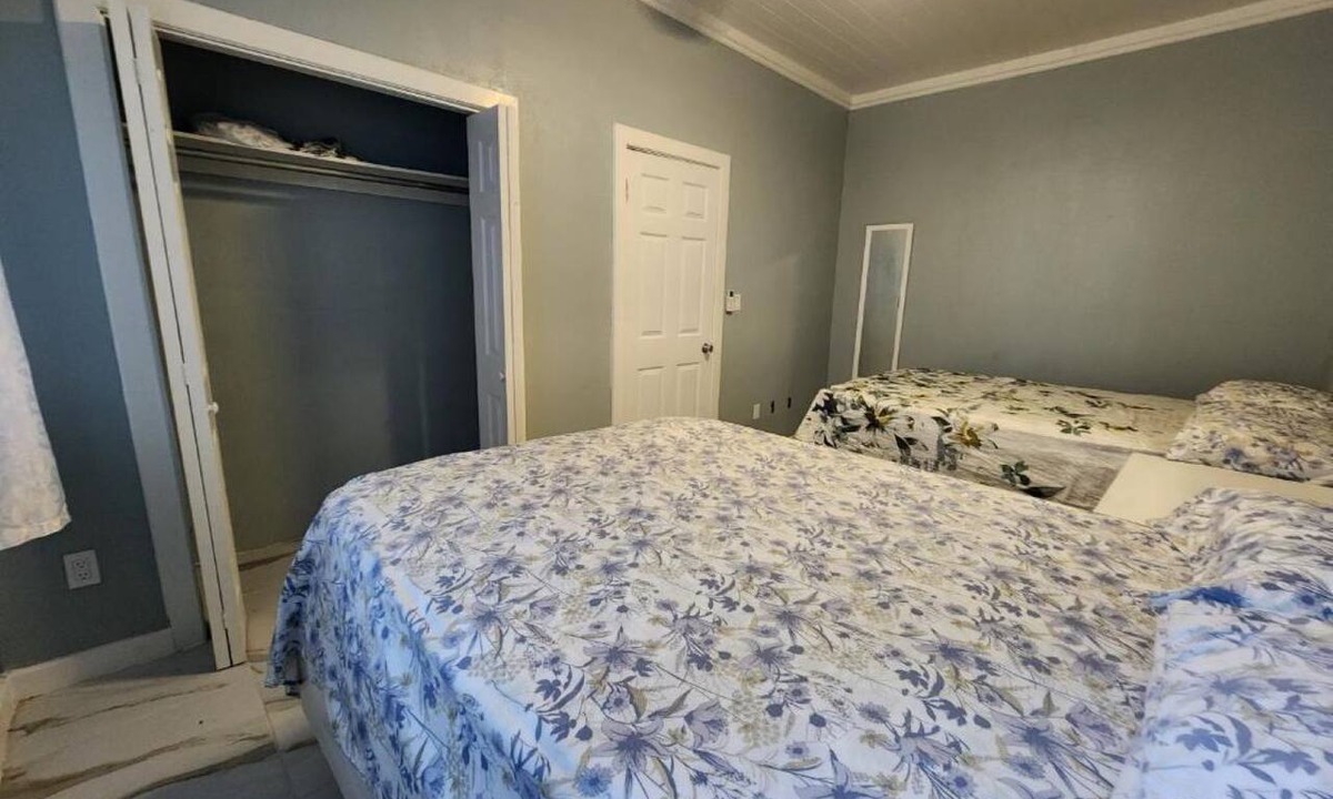 Rolle Town Cabin | Andros Waterside Retreat One-Bedroom Suite 2 full beds