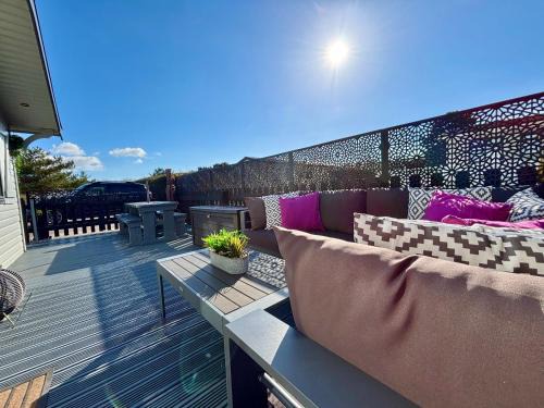 Milford on Sea Resort | Award Winning Lodge Shorefields- Milford on Sea note NO HOT TUB AT LODGE