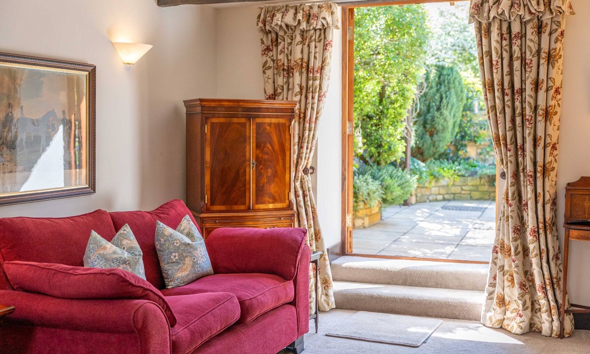 Broadway Cottage | Barn Cottage, The perfect retreat near the centre of Broadway