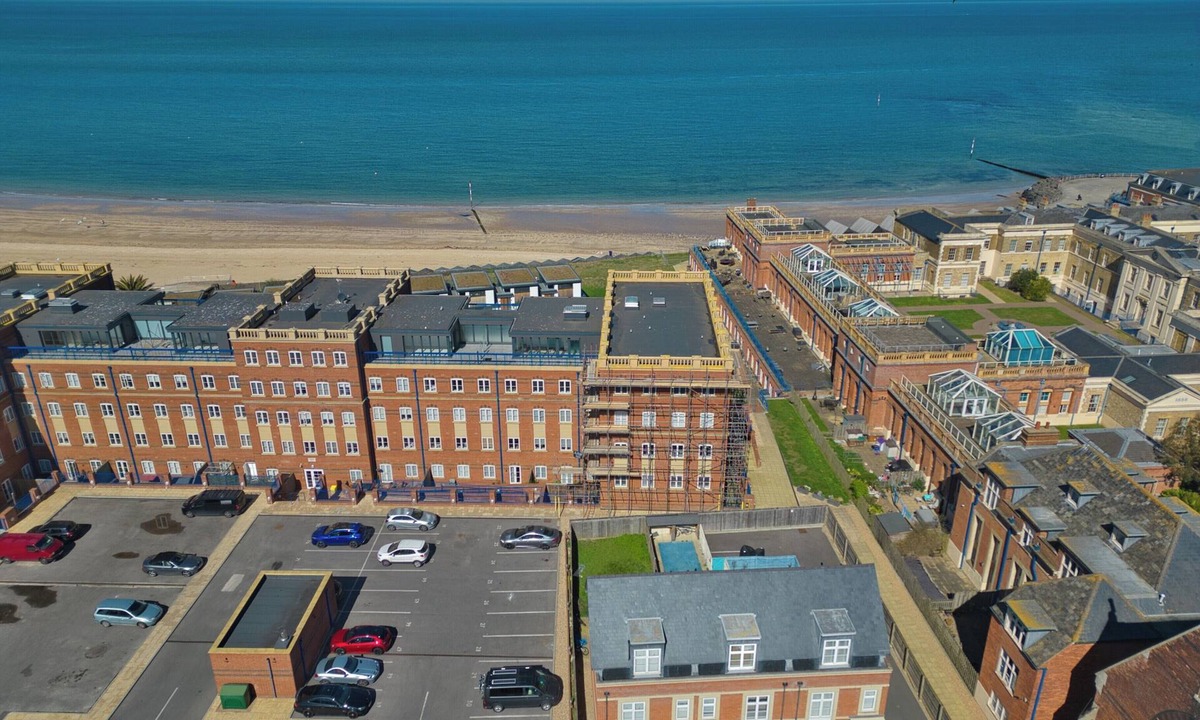 Margate Apartment | Beach, Dreamland, Restaurants Nearby- Sunny Garden