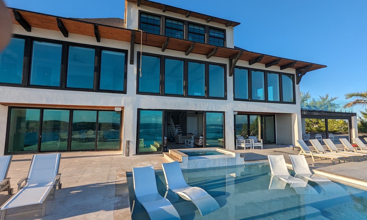 Rokers Point House | Beachfront estate home with private 70’ dock and 7500sq ft. of living space