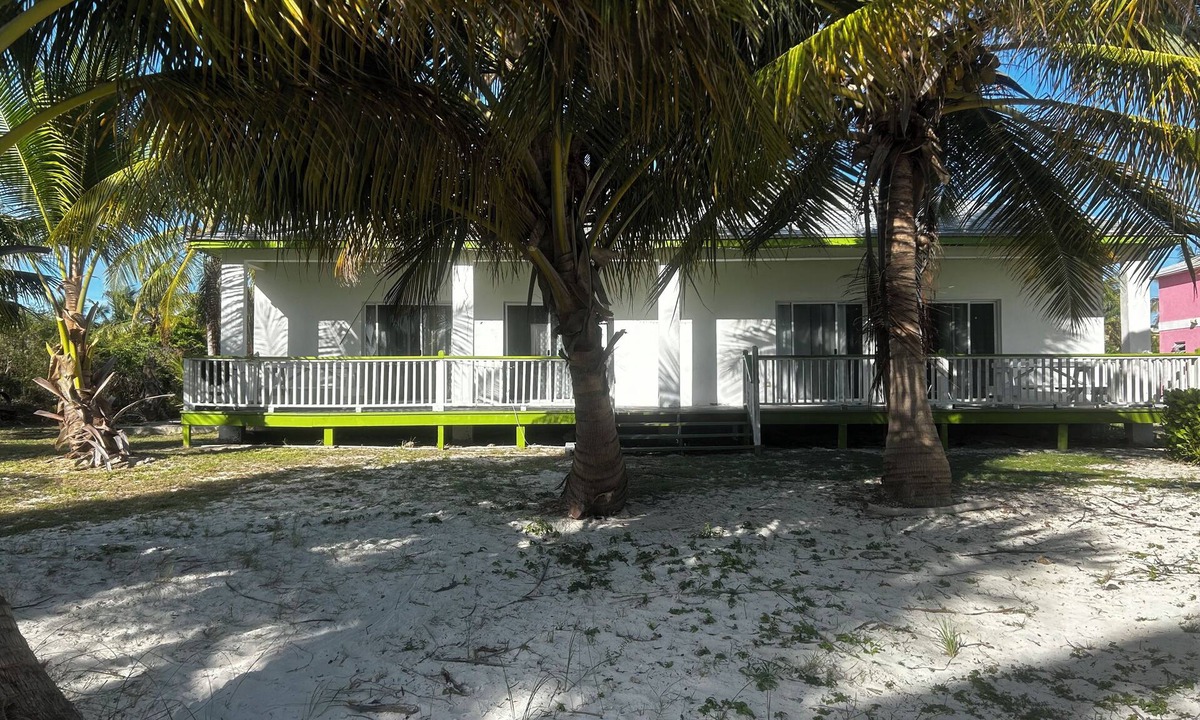 Rolleville Apartment | Beachfront Paradise in Rolleville Steps to Sand, Pig Beach & Coco Plum