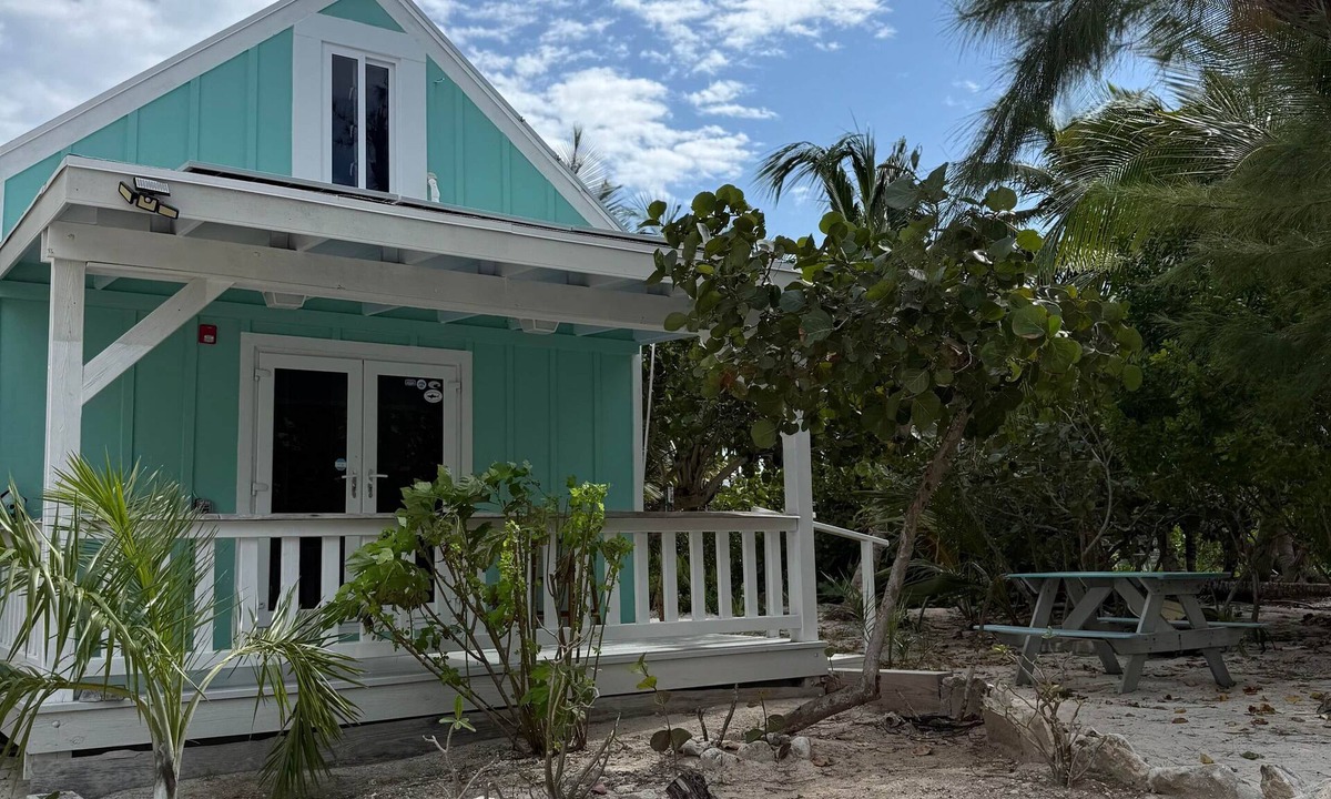 Little Harbour House | Beachside Cottage in Abaco, Little Harbour