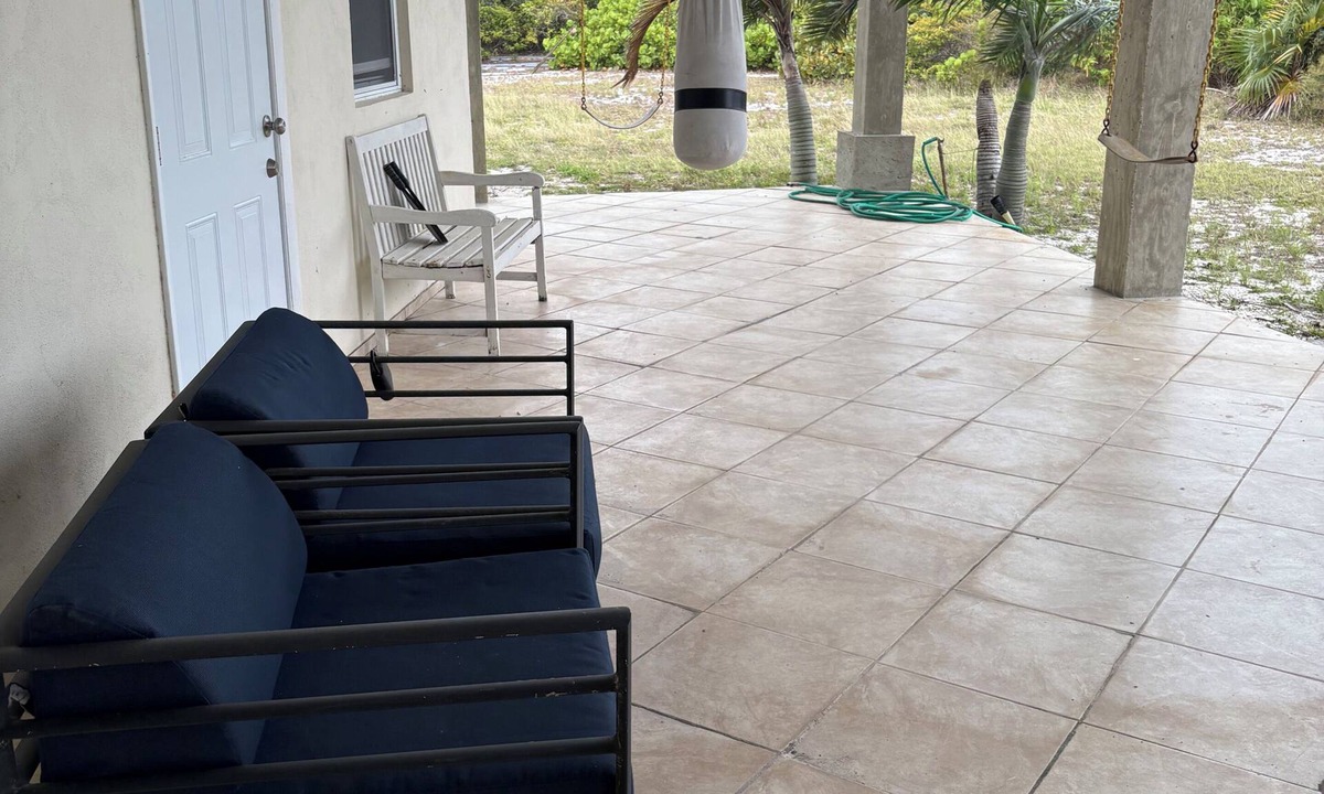 Great Exuma Apartment | Beautiful 2-bedroom apartment in Tropic of Cancer 100 yards to the Beach