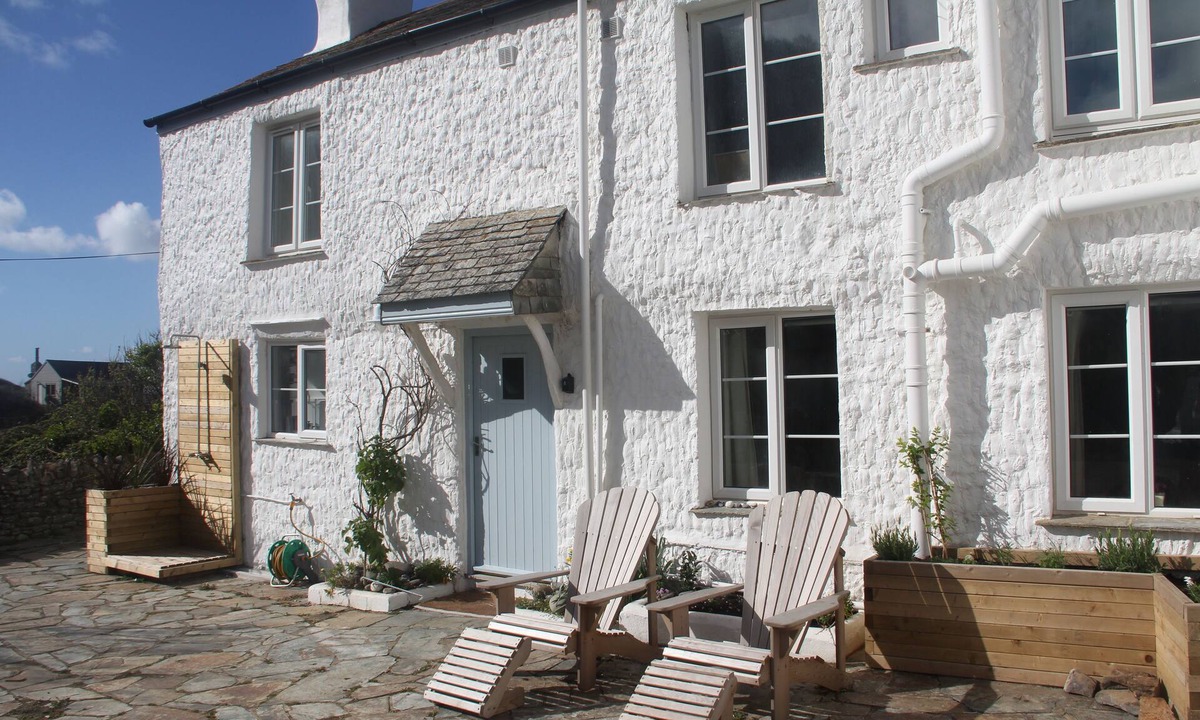 Widemouth Bay Cottage | Beautiful Holiday Home In North Cornwall With Sea Views