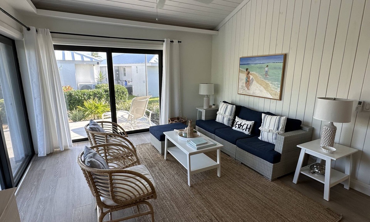Treasure Cay Villa | Beautiful & Quiet Villa in Treasure Cay Bahamas - Steps from a Stunning Beach!