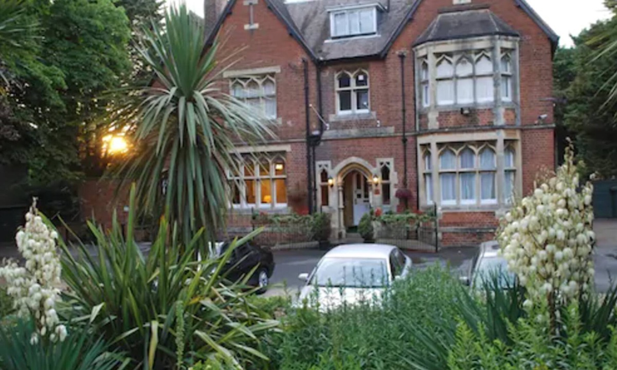Reading Hotel | Beech House Hotel