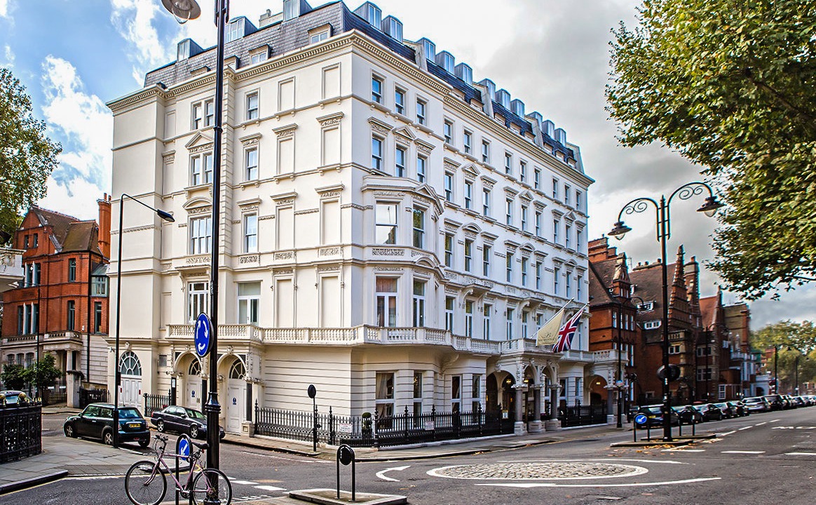 Courtfield Hotel | Bentley London