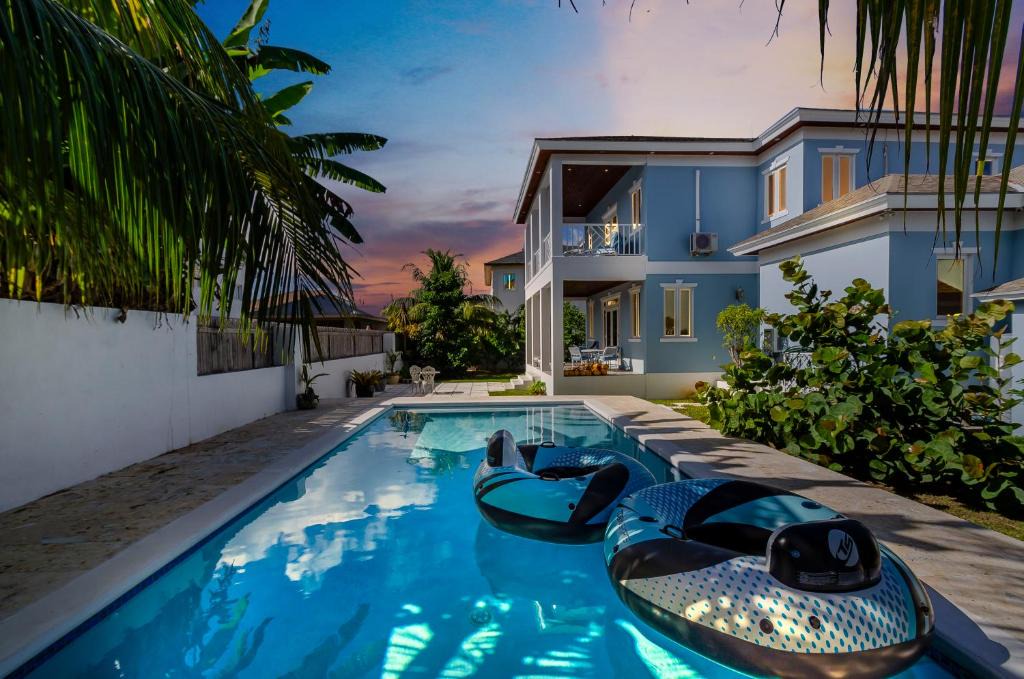 Nassau Villa | Blu Diamond Luxury Estate