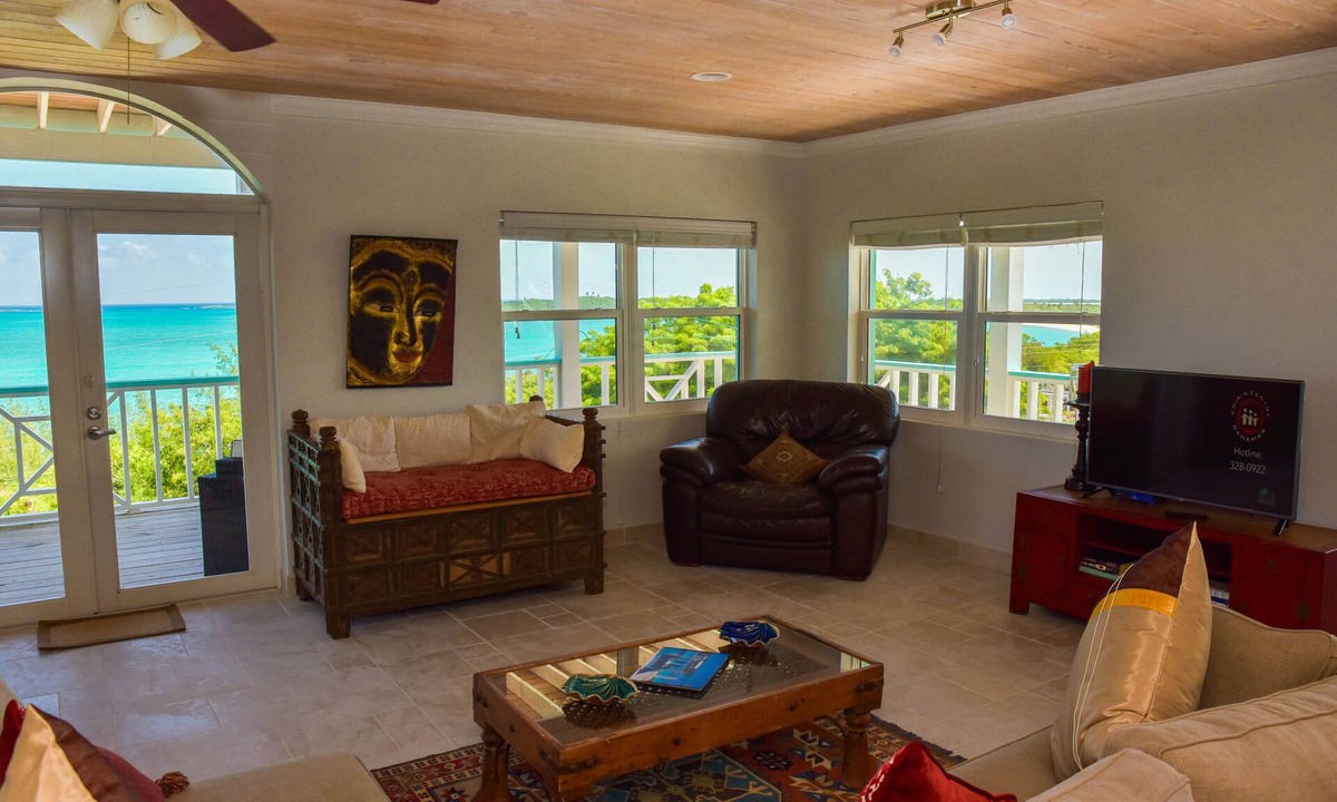 Great Exuma Apartment | Breathtaking views, outstanding accommodation - Pool, Deck & Solar