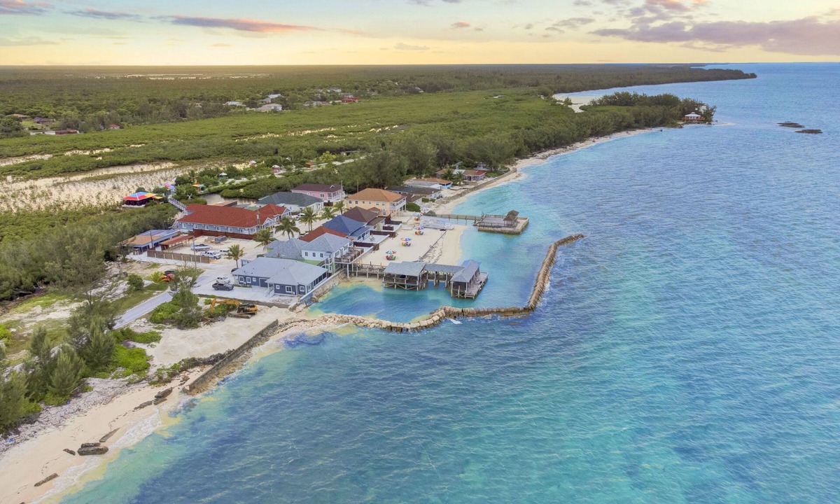 Andros Town Hotel | Brigadier's Resort & Restaurant