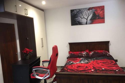 Earley Apartment | Bright, stylish Studio flat with Sky Sports