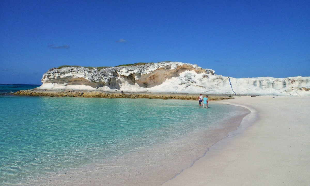 Port Howe Boat Rental | Calvert Catamaran Charters- Sail The Exumas & Out Islands * All Inclusive