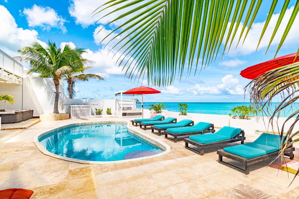 Nassau House | Caprice 7 -Oceanfront Villa - Gated Community with Pool