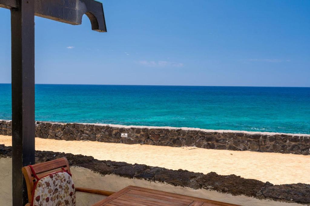 Kailua-Kona House | Casa de Emdecko #138 by Casago Kona - Beach and Oceanfront