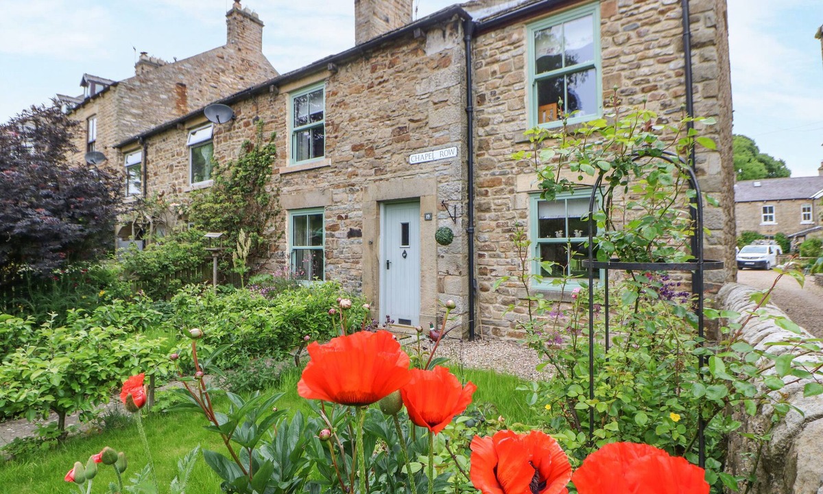 Middleton in Teesdale Cottage | CHAPEL COTTAGE, pet friendly, with open fire in Middleton-In-Teesdale
