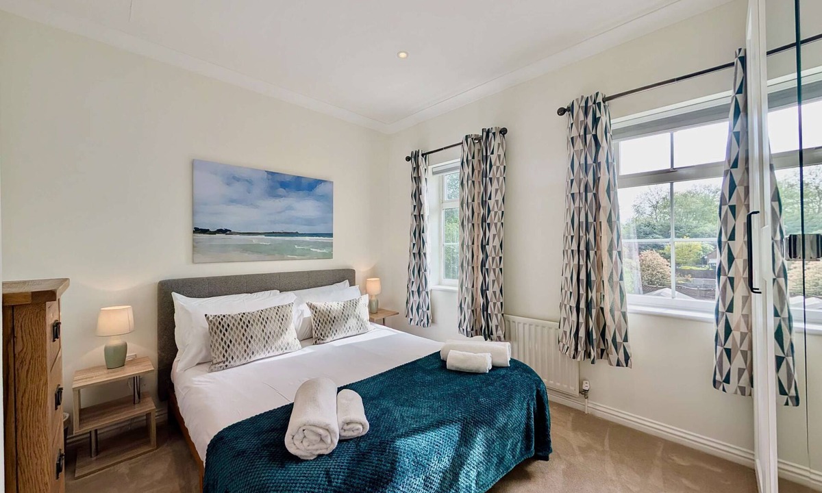 Pinner South House | Charming 2 bed house in Pinner