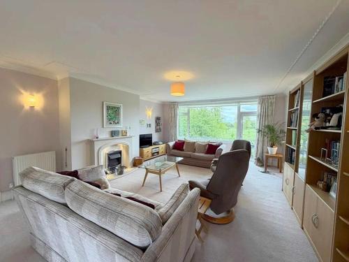 Harrogate Apartment | Charming Harrogate Stay Close to Parks & Centre