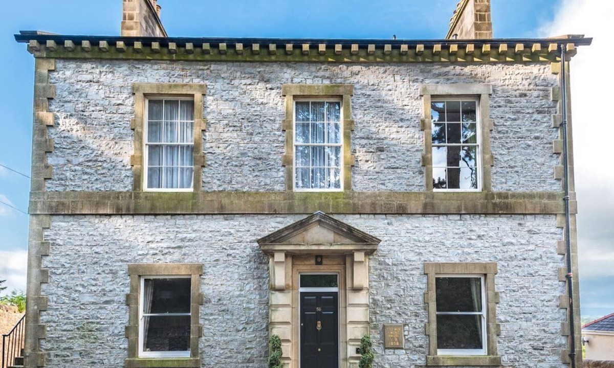 Ingleton Apartment | Charming Magistrates Chambers
