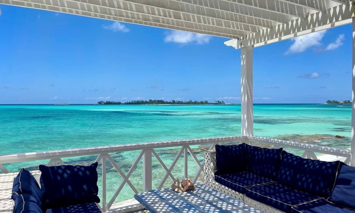 Nassau House | Charming ocean-front beach villa w/private pool plus SPECTACULAR VIEW!