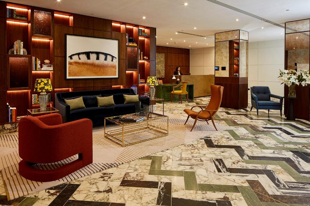 Courtfield Apartment | Cheval Gloucester Park at Kensington