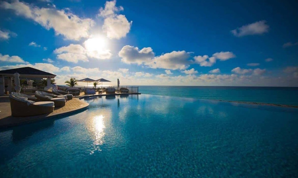 Alice Town Condo | 'Coastal Soul' - Oceanview Condo Recently Updated