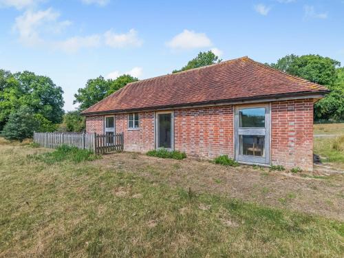 Robertsbridge House | Coblye Barn